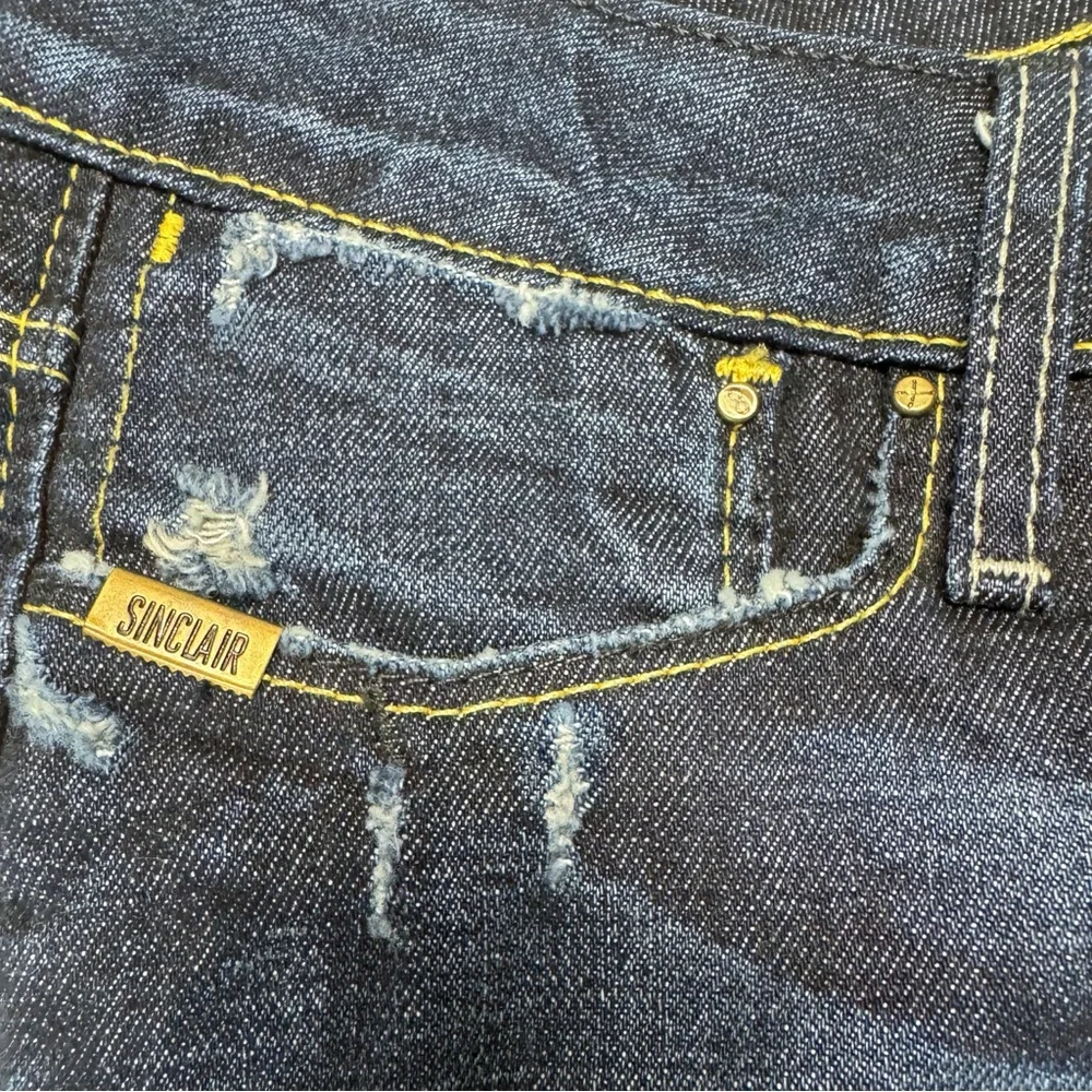 Sinclair | Wiley Cutoff Shorts - Premium Denim - Darkwash - Chic -NWT